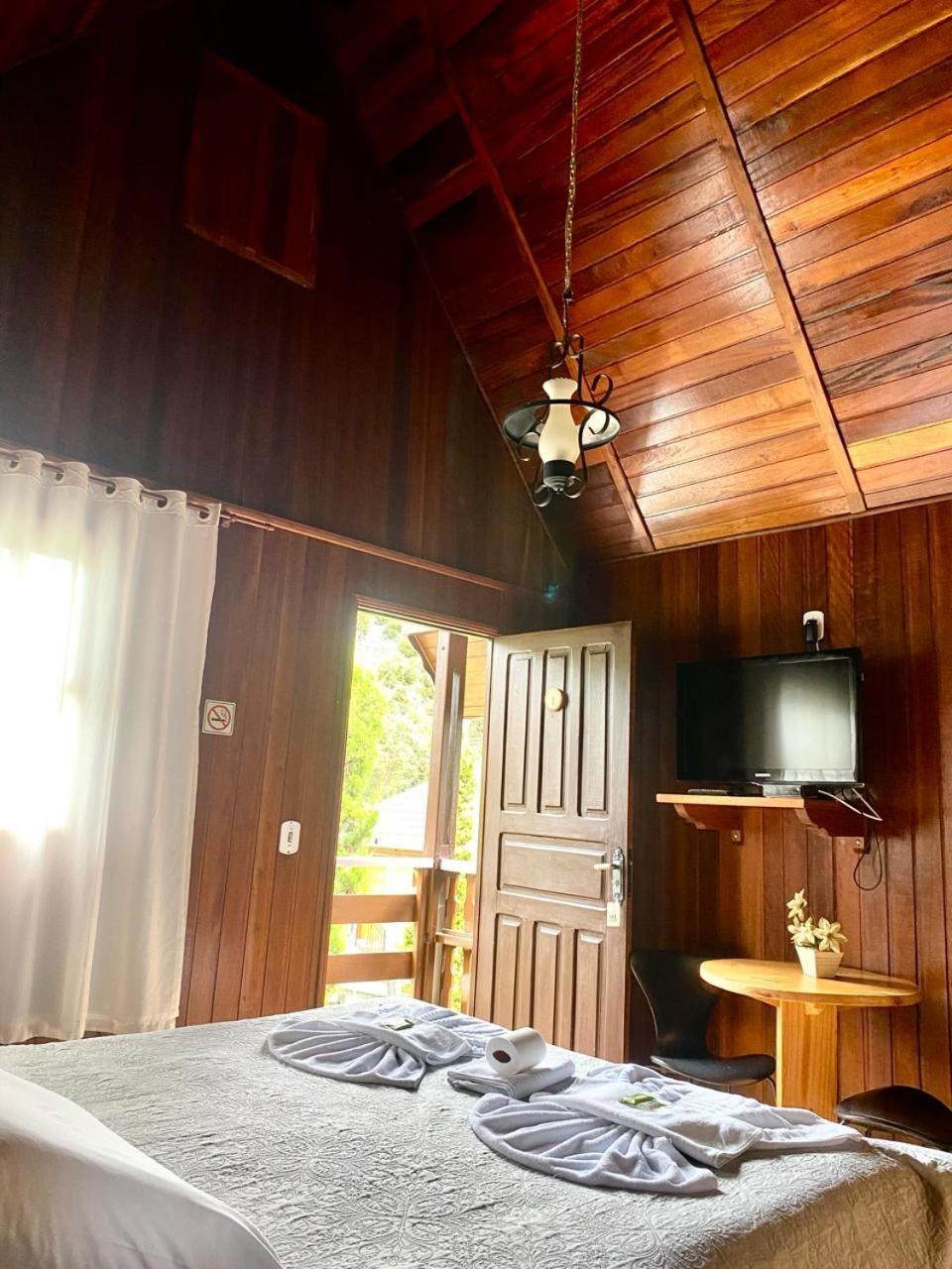 Pousada Serras De Monte Verde Монти-Верди Экстерьер фото