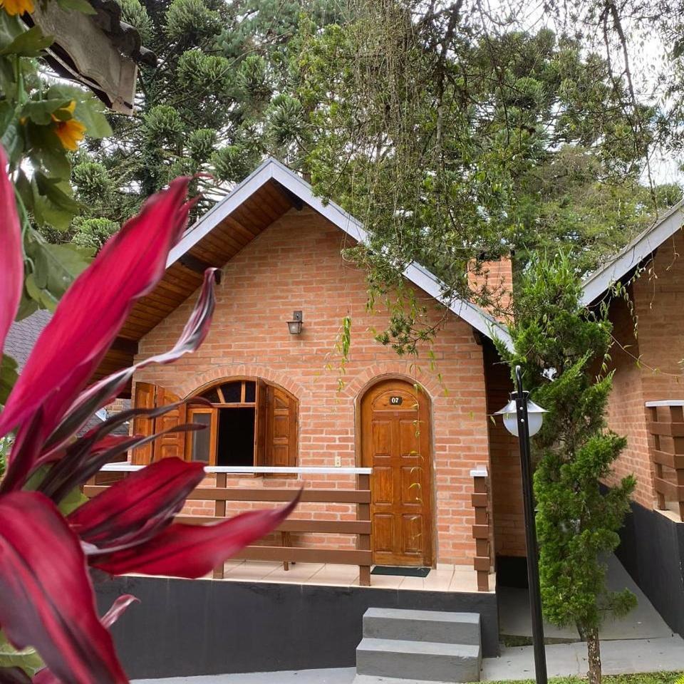 Pousada Serras De Monte Verde Монти-Верди Экстерьер фото